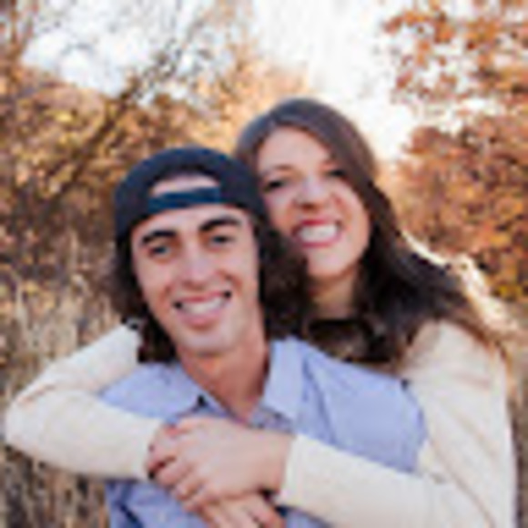 Meet your Posher, Courtney - Picture 1 of 1